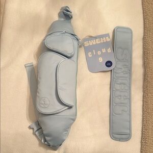 NWT Swehl Cloud 9 nursing sling bag